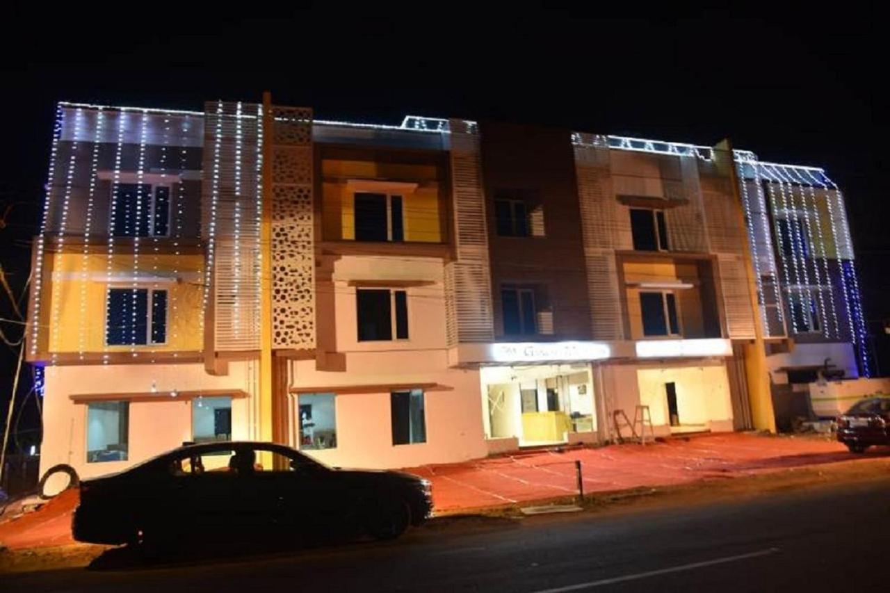 Ganesh Meridian Tiruppattur Exterior foto